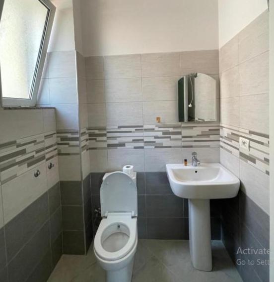 Vila Vladi Durrës Exterior foto